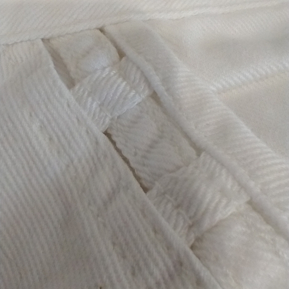 WHITE JEANS - Picture 7 of 9
